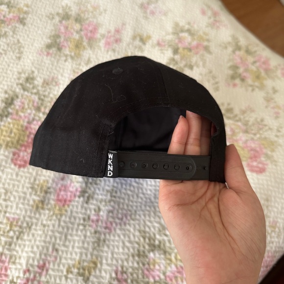 WKND Skateboards Black Blue Lion Embroidered Patch Logo Casual Men’s Hat Zumiez - Picture 2 of 4